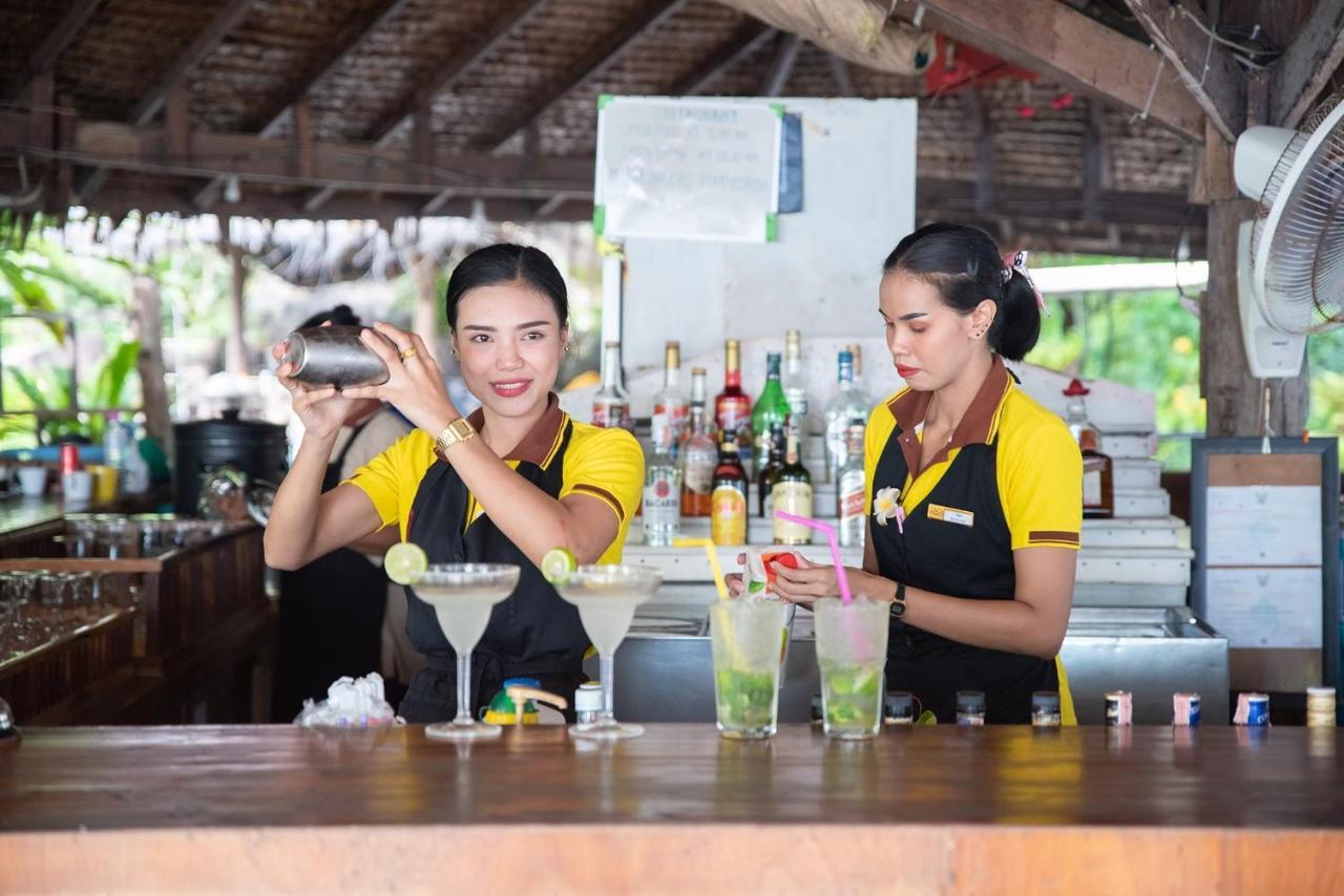 Phi Phi The Beach Resort Esterno foto